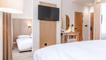 School Lane Hotel  | Liverpool | Gallery 9