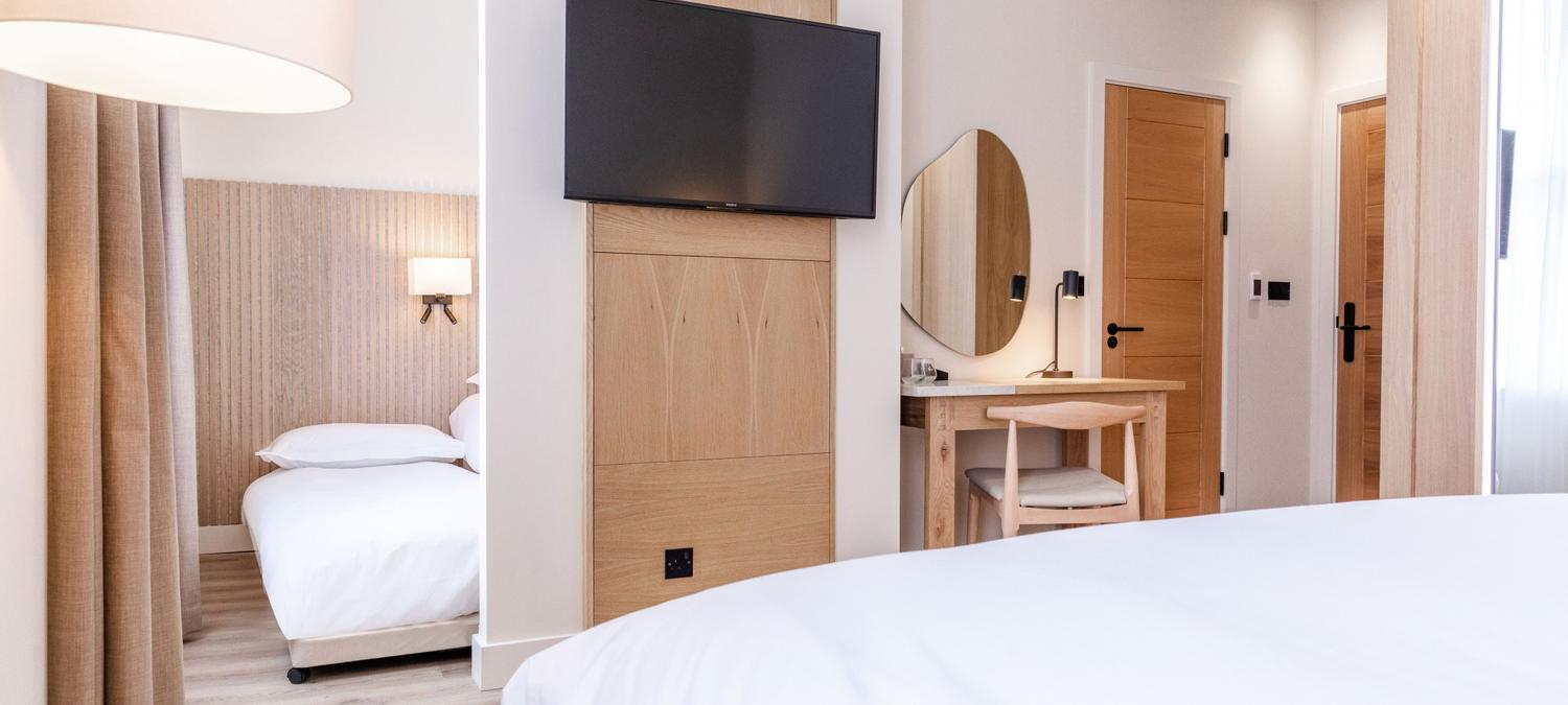 School Lane Hotel | Liverpool