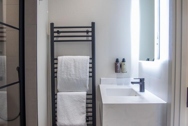 School Lane Hotel | Liverpool | 9