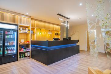 School Lane Hotel  | Liverpool | Gallery 15