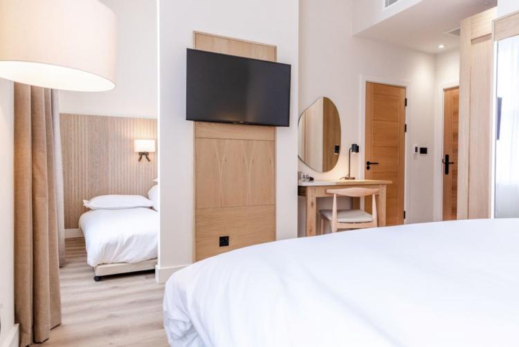 School Lane Hotel | Liverpool | 3